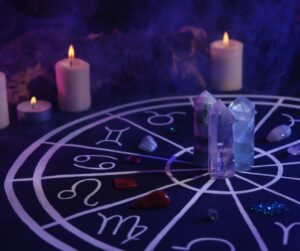 Qual signo combina com Peixes?