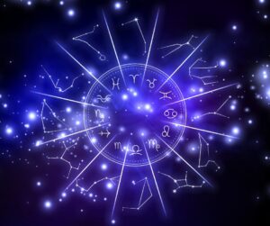 Qual signo combina para amizade com Aquário?